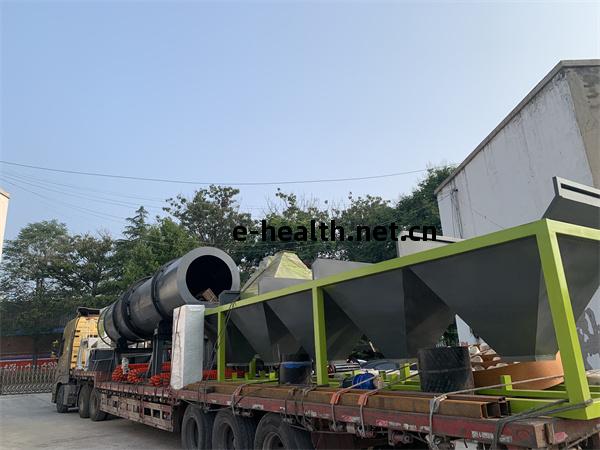 小(xiao)型摻(chan)混(hun)肥生產(chan)線發(fa)往山(shan)東菏(he)澤