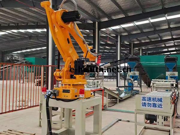 機(ji)械(xie)臂碼(ma)垛機
